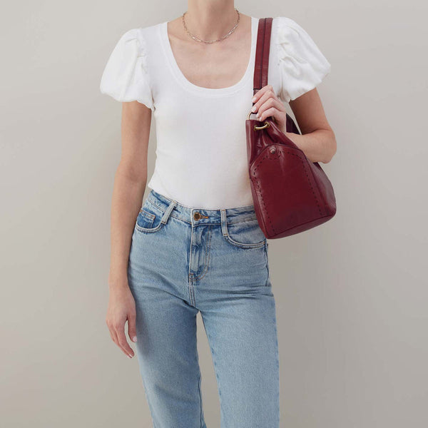 HOBO Seneca Shoulder Bag in Saddleberry
