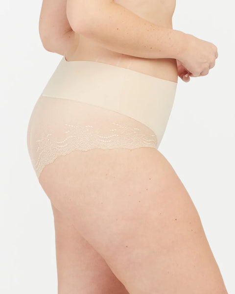 Spanx Undie-tectable® Lace Hi-Hipster Panty