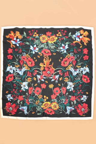 Maude Scarf