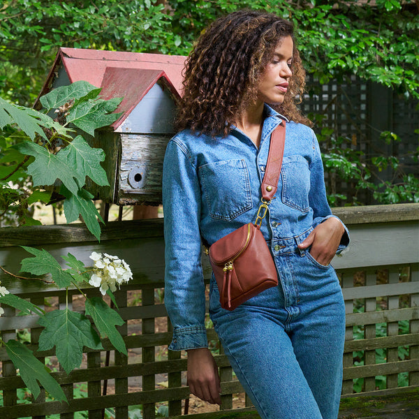 HOBO Fern Crossbody in Rust