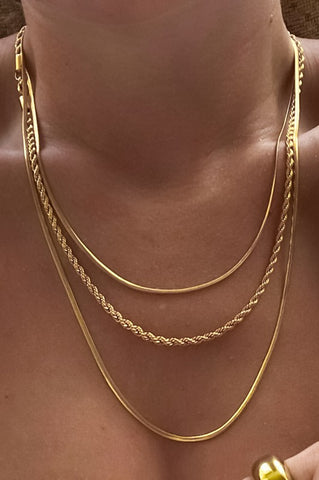 Dainty Three Layered Necklace