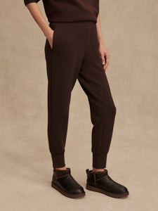 Varley The Slim Cuff Pant 25" in Coffee Bean