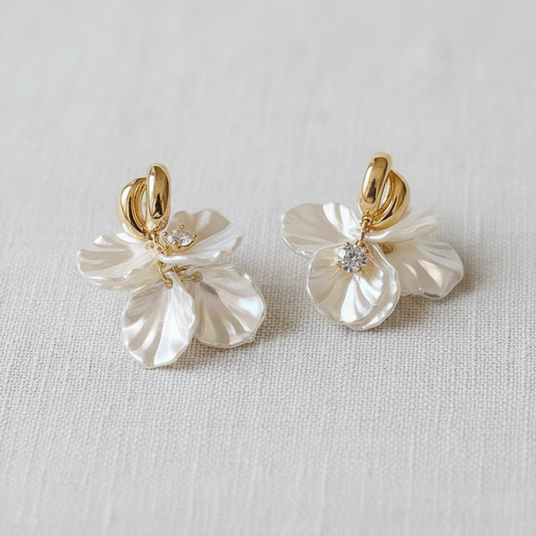 Shell Flower Earrings