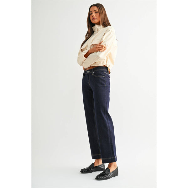 Straight and Loose Low Rise Jean