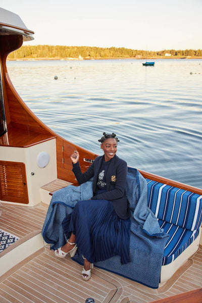 ChappyWrap - Harborview Herringbone Navy Blanket: Midi