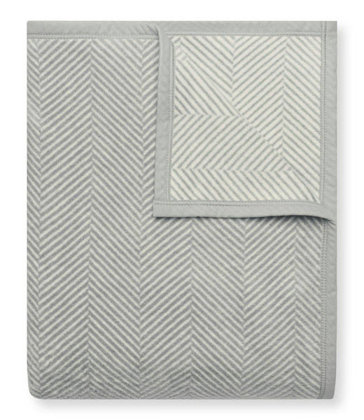 ChappyWrap - Harborview Herringbone Light Grey Blanket: Midi