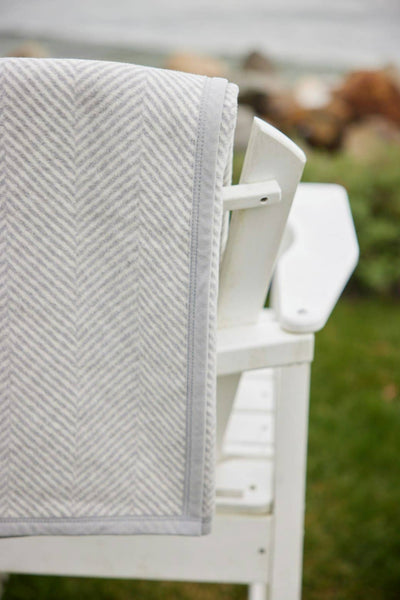ChappyWrap - Harborview Herringbone Light Grey Blanket: Midi