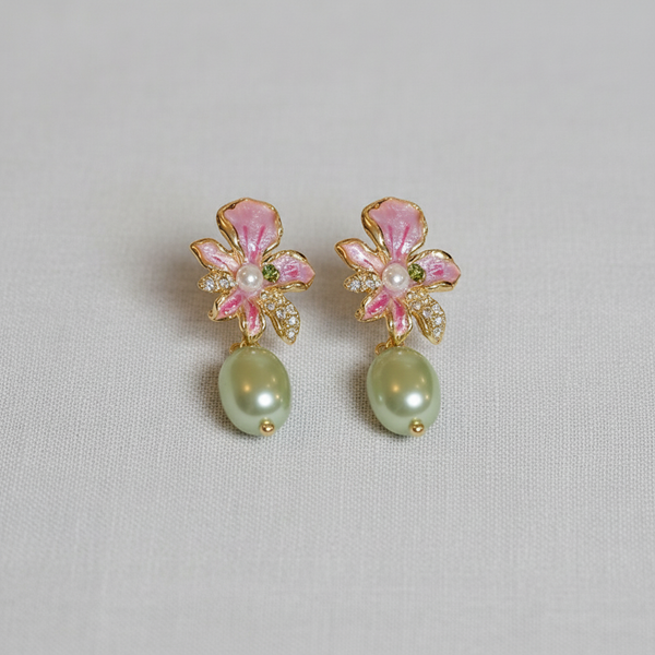 Vintage Floral Rhinestone Earrings