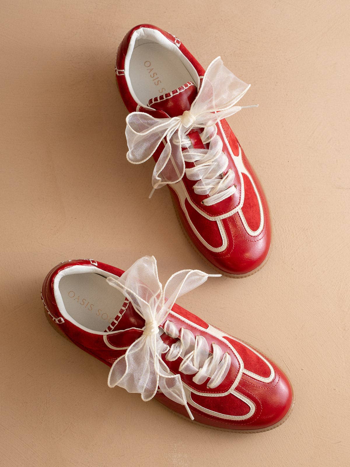 The Dalia | Cherry Sneaker