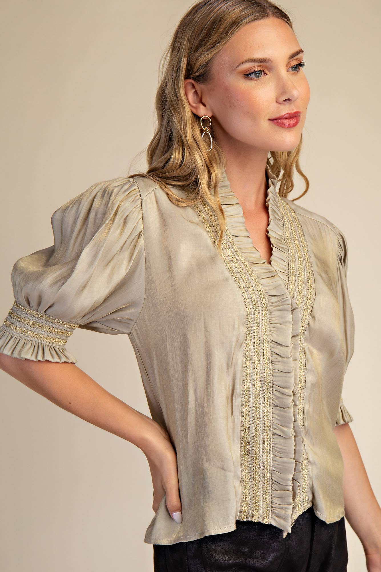 Miriam Blouse in Champagne