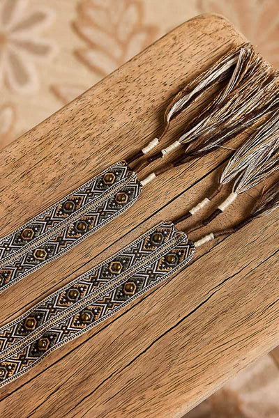 Antique-Inspired Chocolate Pattern Tassel Belt