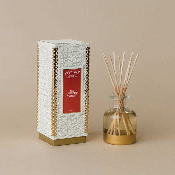 Votivo Holiday Reed Diffuser Red Currant