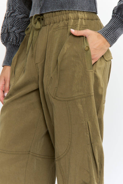 Amelia Wide-Leg Cargo Pants