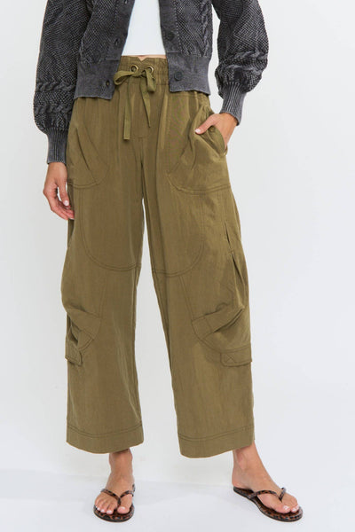 Amelia Wide-Leg Cargo Pants
