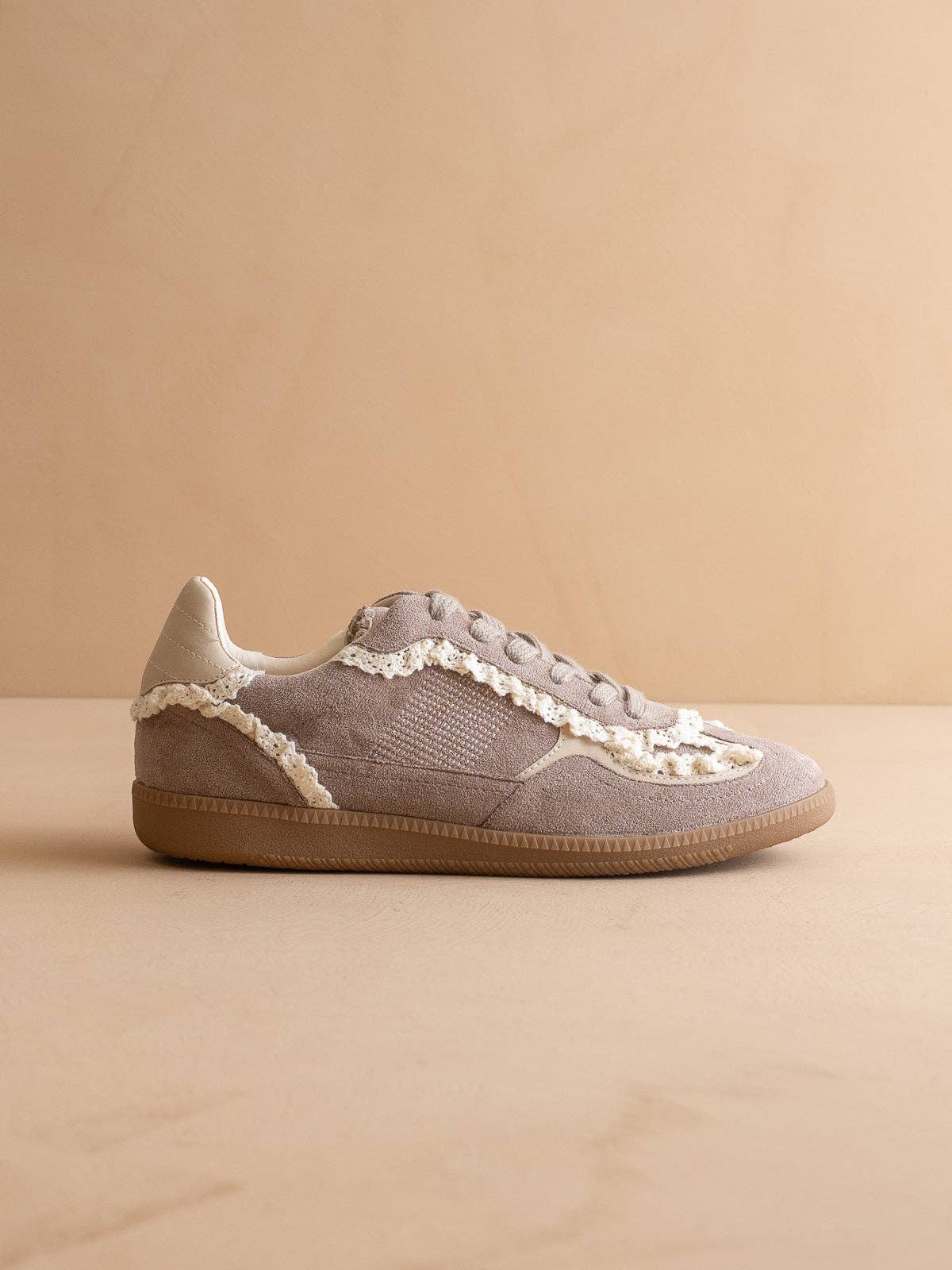 The April |Lace-Trimmed Retro Sneaker
