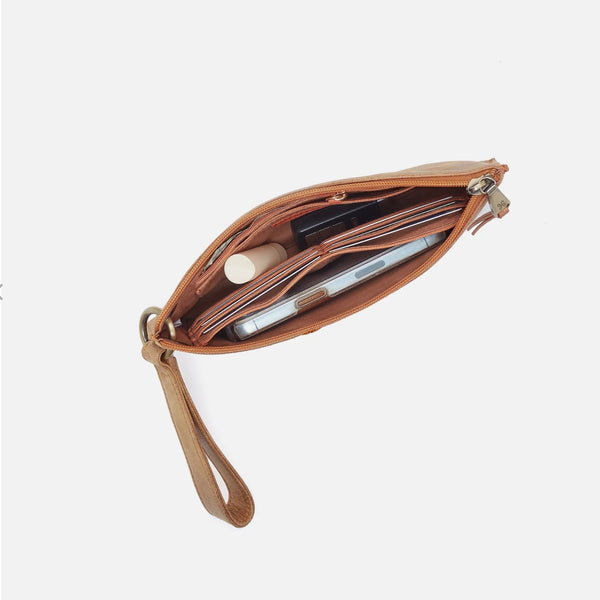 HOBO Vida Wristlet in Whiskey