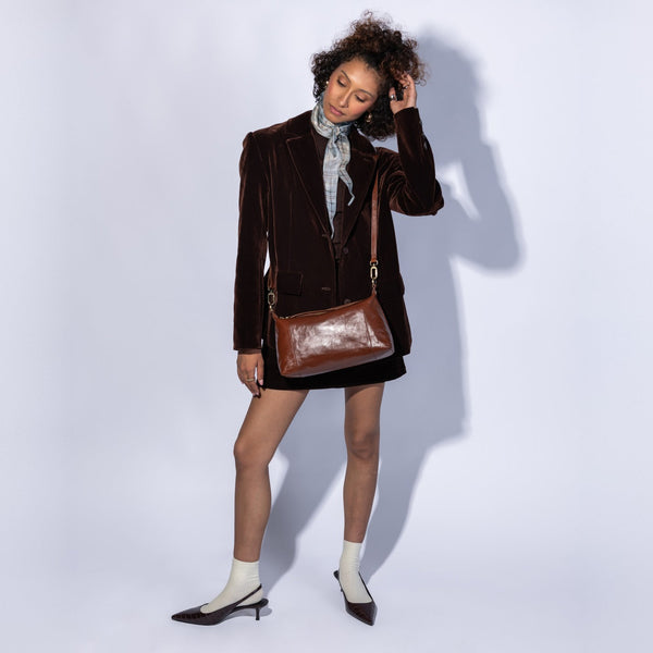 HOBO Darcy Shoulder Bag in Harvest Root