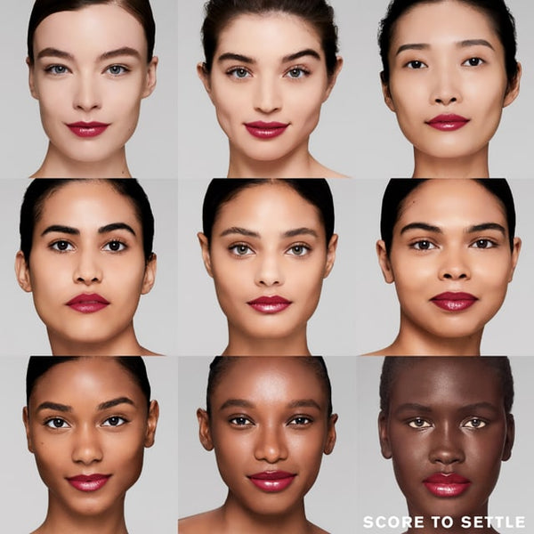 Estée Lauder Pure Color Explicit
Slick Shine Lipstick