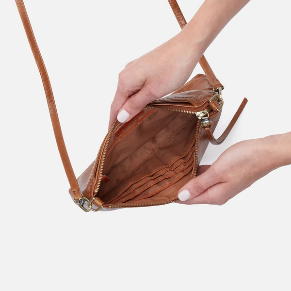HOBO Darcy Crossbody in Truffle