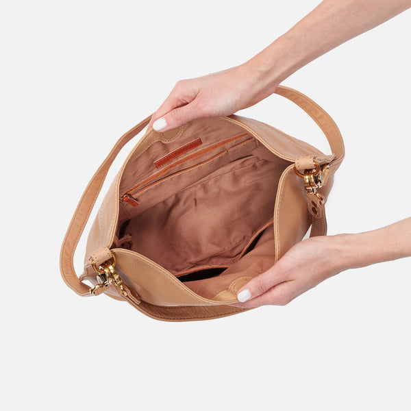 HOBO Pier Shoulder Bag in Sandstorm