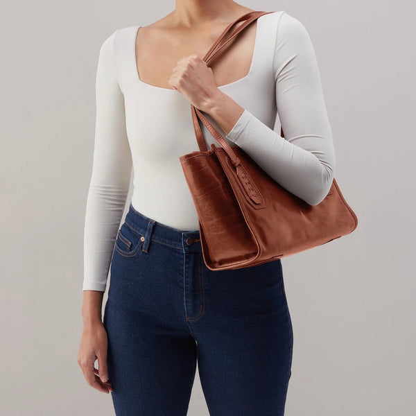 Hobo Expedition Small Tote Pecan Ridge
