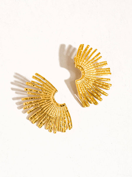 Bisous Sunburst Earring