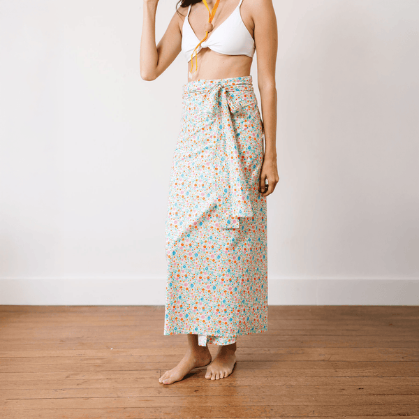 Sunshine Tienda Coastal Daisies Tie Sarong