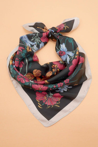 Maude Scarf