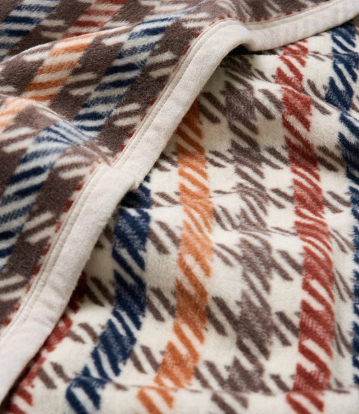 ChappyWrap - Hampton Houndstooth Blanket: Original
