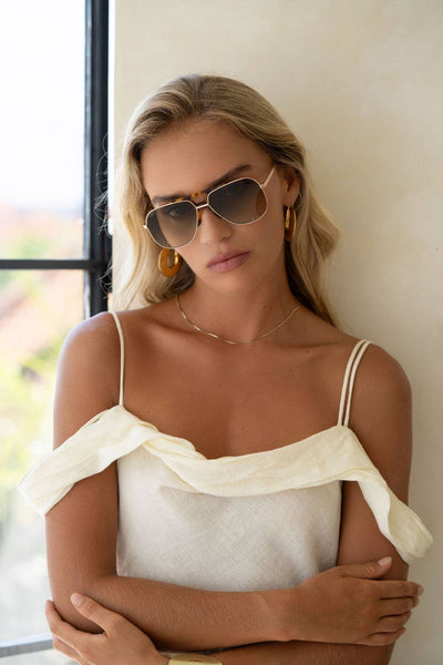 Logan Aviator Sunglasses: Gold / Fade Green