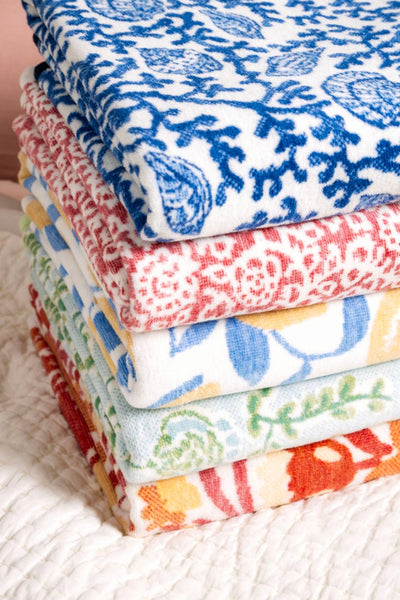 ChappyWrap Coral & Shell Blanket: Original