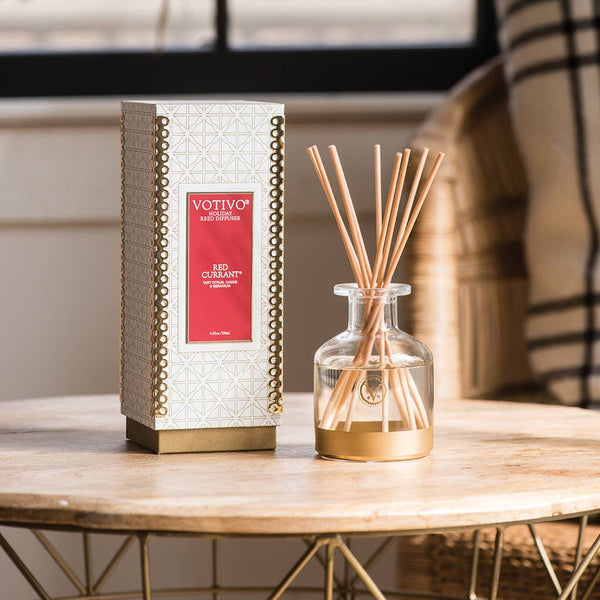 Votivo Holiday Reed Diffuser Red Currant